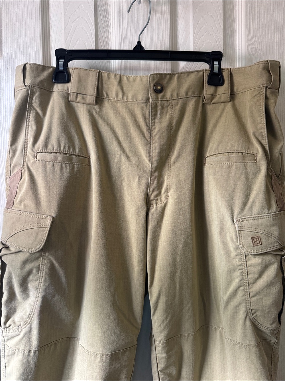 5.11 Tactical Khaki Utility Cargo Pants - Beige Tones